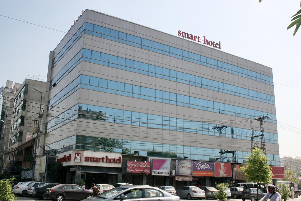 Smart Hotel Lahore Eksteriør bilde