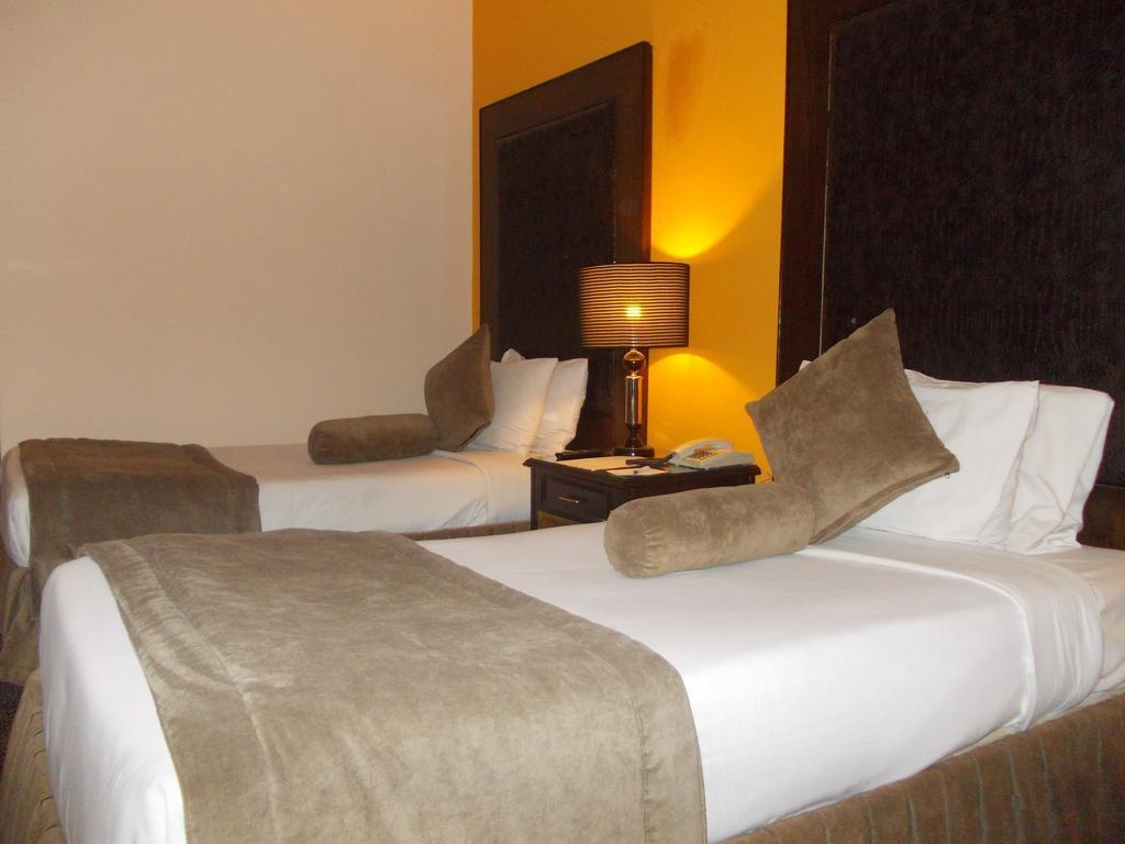 Smart Hotel Lahore Rom bilde