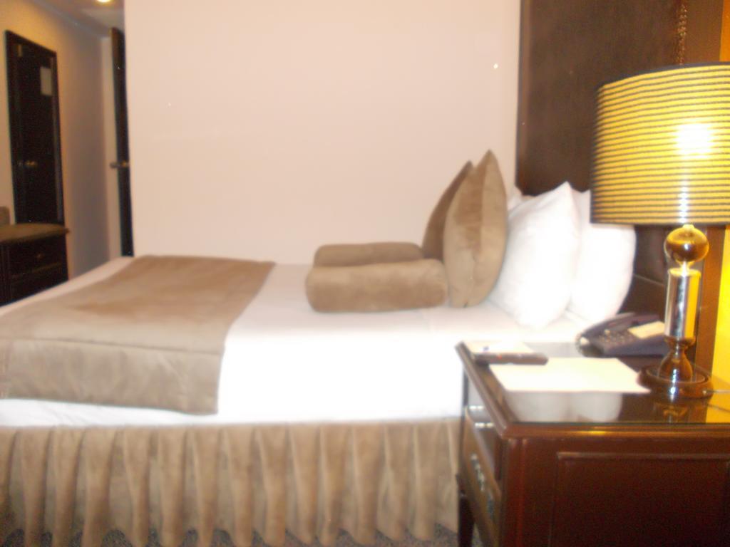 Smart Hotel Lahore Rom bilde