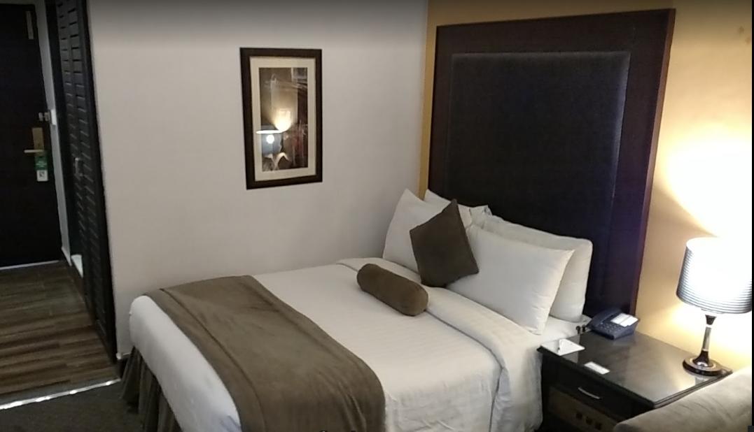 Smart Hotel Lahore Eksteriør bilde
