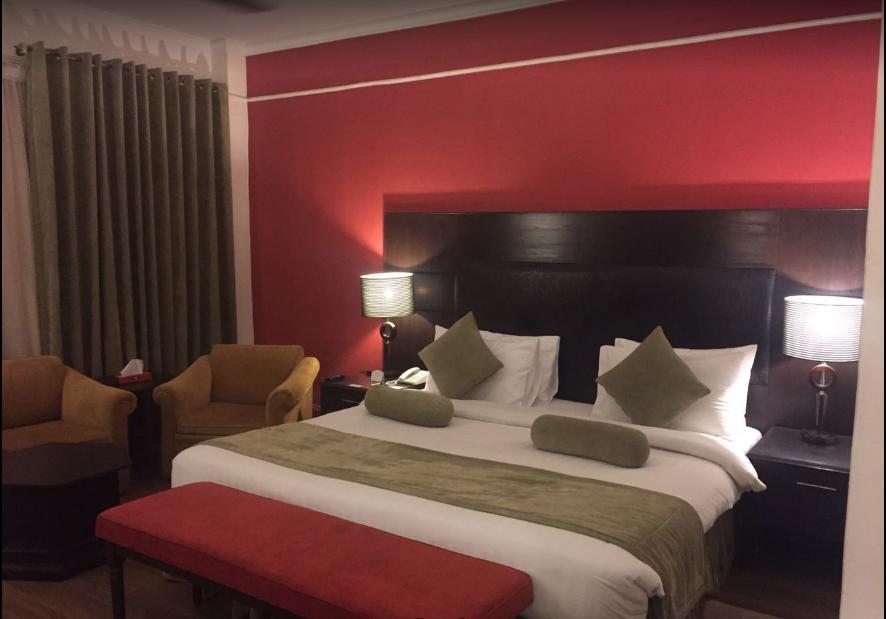 Smart Hotel Lahore Eksteriør bilde