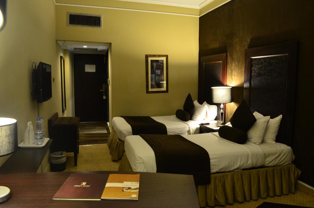 Smart Hotel Lahore Eksteriør bilde