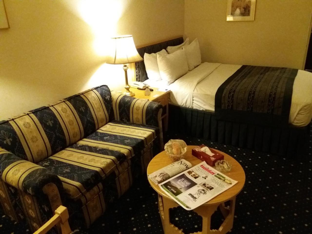 Smart Hotel Lahore Eksteriør bilde