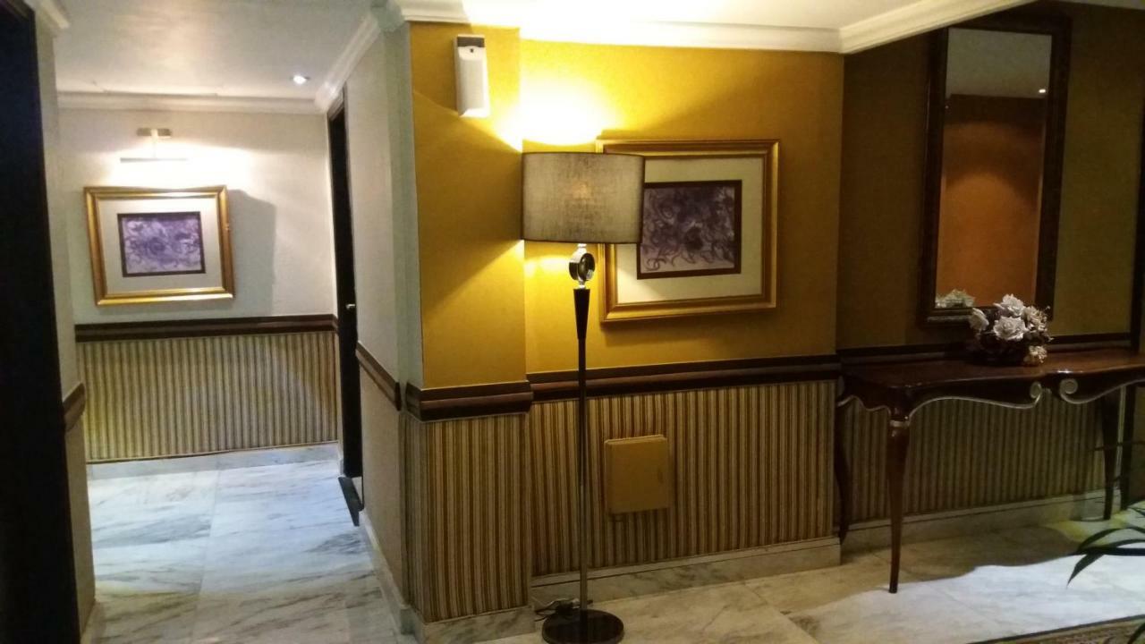 Smart Hotel Lahore Eksteriør bilde